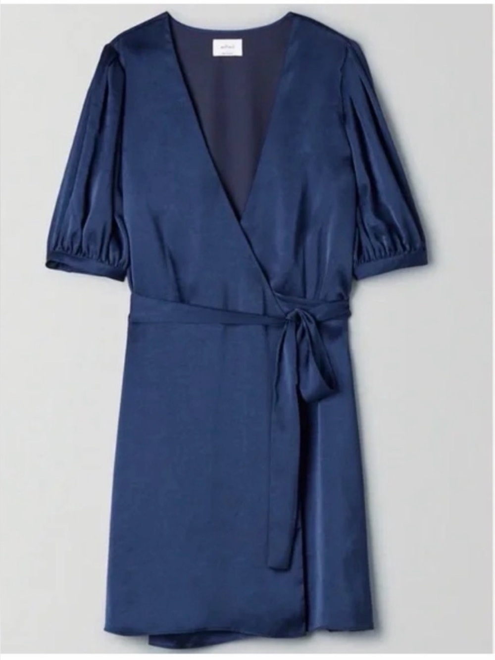Aritzia Wilfred Lune classy navy blue satin puff sleeve wrap dress